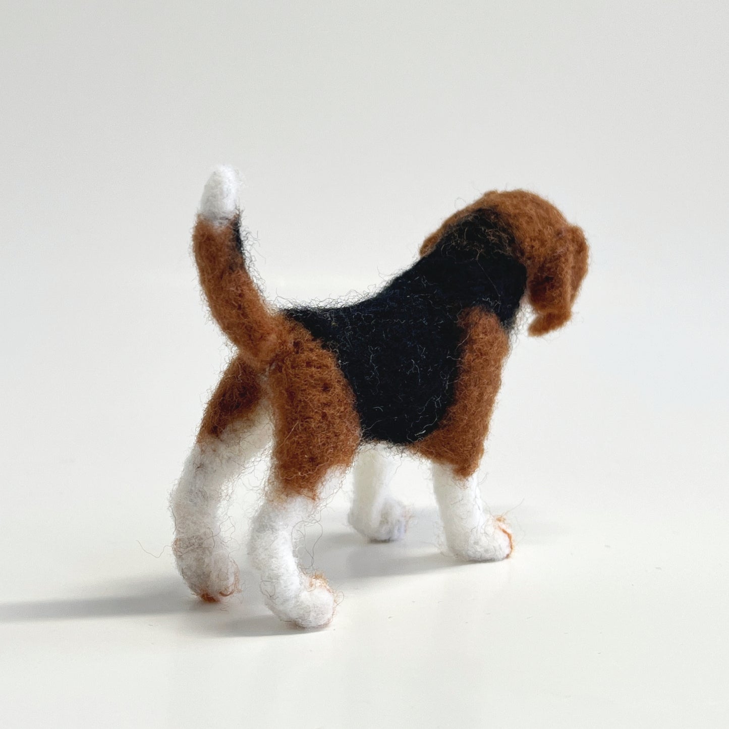 Miniature needle felted Beagle stand_back side view